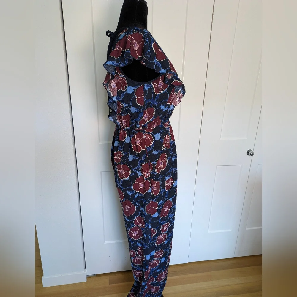 Band Of Gypsies Women's Floral Fall cap sleeve jumpsuit romper Size M blue EUC - Picture 6 of 11